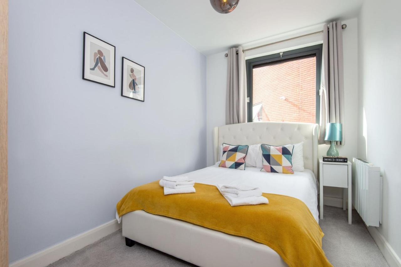 Mulberry South Penthouse By City Living 런던 외부 사진